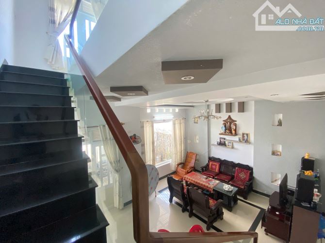 Bán Nhà 2 Mặt Tiền Đường Đặng Lộ Ngang 6.5m gần chợ Vĩnh Hải, dt 101m giá chỉ 3 tỷ 700 - 2