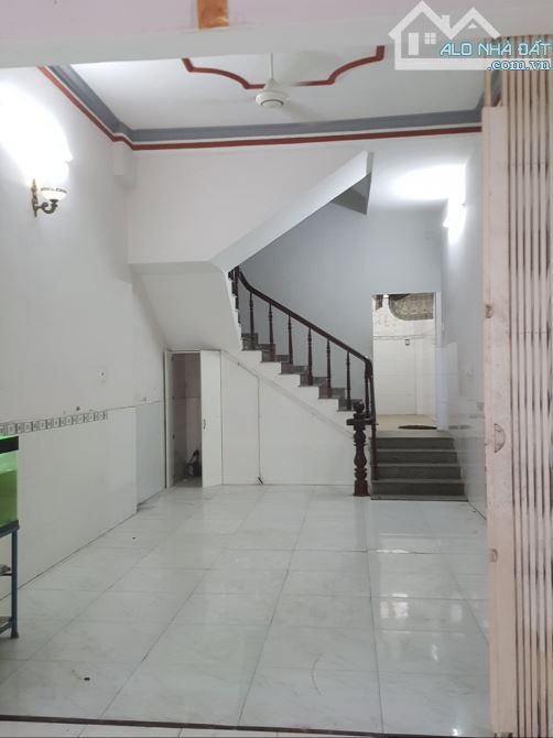 NHÀ 4 TẦNG DT:124.5M2 – NGANG 8M – KHAI THÁC 35TR/THÁNG – NHÀ ĐẸP – KHU SANG – THU NHẬP ỔN - 2