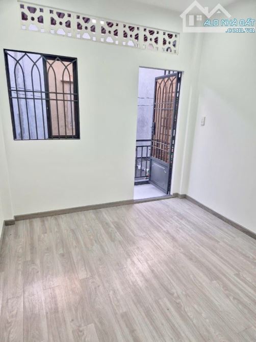 NHÀ MỚI - NGAY NI SƯ HUỲNH LIÊN - TÂN BÌNH - 25M2 - 2 TẦNG - 2.X TỶ - 2