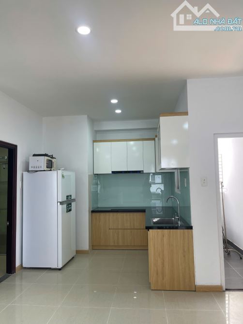 Bán căn hộ cao cấp Đà Nẵng Plaza, Hải Châu, Đà Nẵng DT 131m2, 3 phòng ngủ - 2