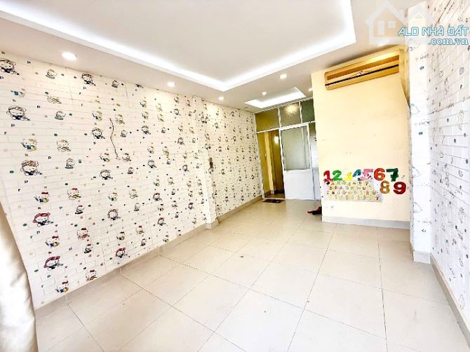Bán nhà Bình Thạnh, 1 lửng 3 lầu hẻm Điện Biên Phủ - 2