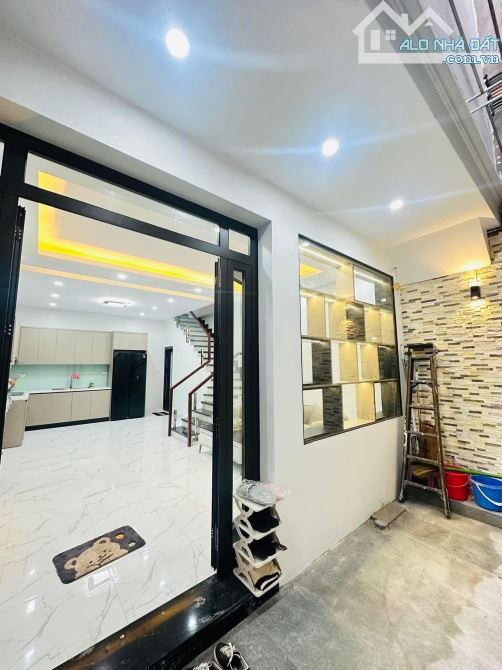 Bán Nhà Ngõ Trung Phụng Xã Đàn - Lô Góc - Diện Tích 40m 4 Tầng Xây Mới - Mặt Tiền 4.6m - 2