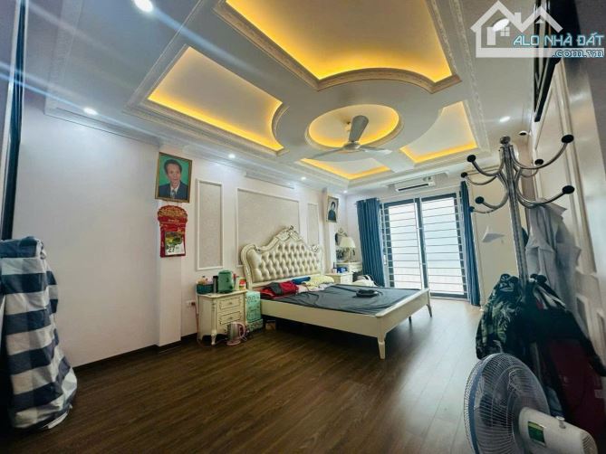 Phân Lô Quân Đội gần phố Lê Trọng Tấn, 40m2, 6 tầng, ô tô vào nhà, thang máy, giá 16 tỷ - 2