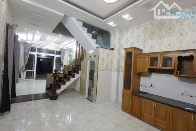 🍎 THẠNH LỘC 07 - GẦN SÔNG SÀI GÒN - NHÀ MẶT TIỀN NGANG GẦN 5M- 7.4TỶ TL💢 - 2