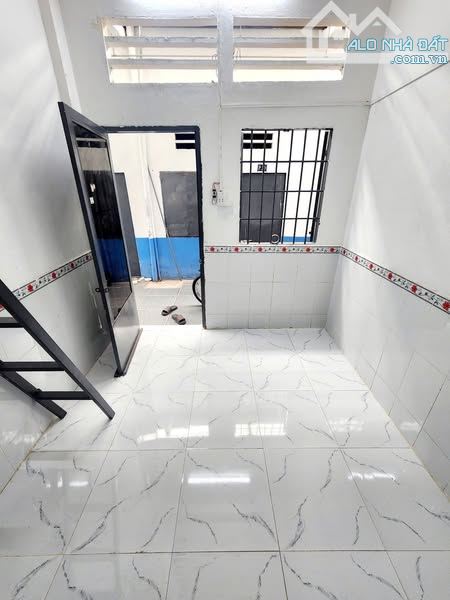 Phòng Trọ Mặt Tiền Đường An Bình Gân Phạm văn Đồng Không Chung chủ giờ Tự Do - 2