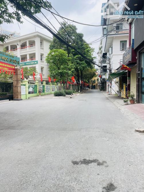 Bán Mảnh Đất Vàng Phố Ngọc Lâm, 45m2 VF3 Vào Nhà, 2 Mặt Ngõ Giá Đầu Tư 6.x Tỷ - 2