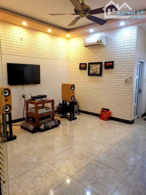 Bán nhà mặt tiền Phố Tây Thạnh Tân Phú, Đường 12m có lề, 5x20m, 4 tầng, 13 tỷ hơn - 2