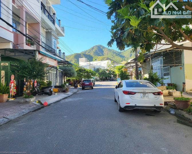 Bán nhà mặt tiền Nguyễn Bặc vĩnh Hòa Nha Trang - 2