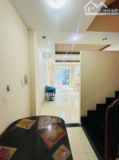 Nhà mặt tiền giá rẻ khu K300 - DT 4 x 20m, 5 tầng, giá chỉ: 15.5 tỷ TL - 2