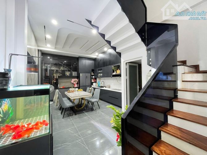 🏡🍀 Bán nhà đẹp kiệt Hải Phòng - Trung Tâm Thành Phố Đà Nẵng. Giá Chỉ hơn 💰4Tỷ ——————— - 2