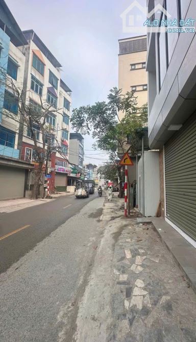 Bán nhà đẹp, mặt phố Tây Tựu, Bắc Từ Liêm, 37m2,oto tránh, kinh doanh đỉnh, dòng tiền cao. - 2