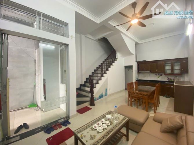 CẦN BÁN GẤP NHÀ 4 TẦNG – 54M² – QUANG TRUNG  – HÀ ĐÔNG - 2