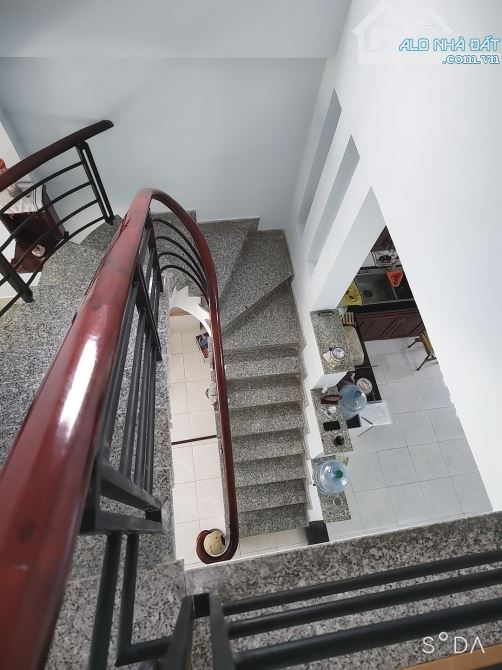 Bán nhà mới đẹp 2 tầng, 56m2, đường Trương Thị Hoa, sát Metro Quận 12 – Giá rẻ chỉ 3.95 tỷ - 2