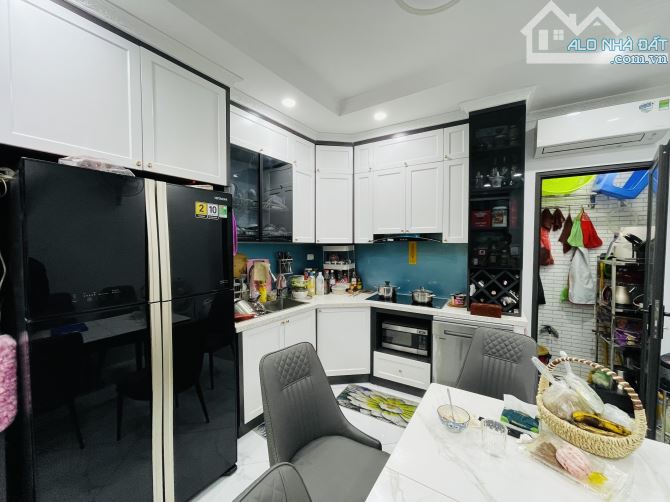 Bán Nhà Cổ Nhuế - Trần Cung - Dân Xây - Lô Góc - Vài Bước Mặt Phố - 55m2 - 9Tỷ 5 - 2
