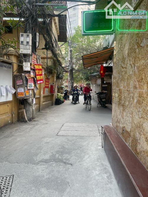 BÁN NHÀ DÒNG TIỀN TRUNG KÍNH – CẦU GIẤY – 42M² x 4 TẦNG – 7 PHÒNG KHÉP KÍN – DOANH THU - 2