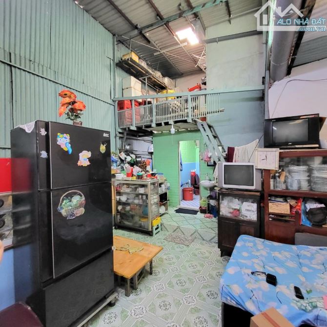 Ngay KDC Nam Long - Trần Trọng Cung, Quận 7, 80m2, 7 tỷ , ô tô vào nhà - 2