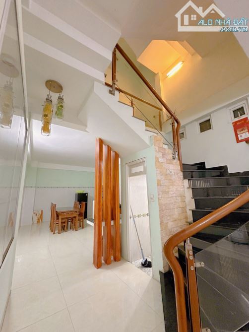 Bán nhà kiệt ôtô Nguyễn Hữu Thọ, 56m2- 5tỷ350tr- trung tâm Hải Châu - Đà Nẵng - 2