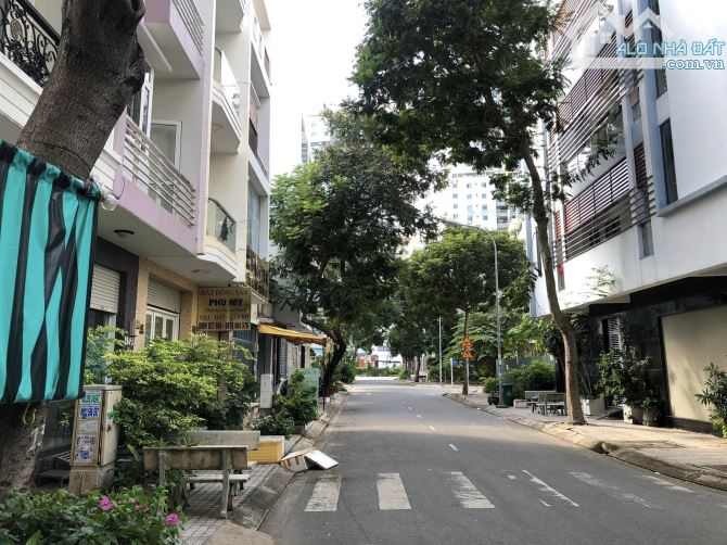 Siêu hời! Bán nhà Út Tịch - Hoàng Văn Thụ, 21 tỷ, DT 5,5 x 27m, Hầm 6 tầng thang máy - 2