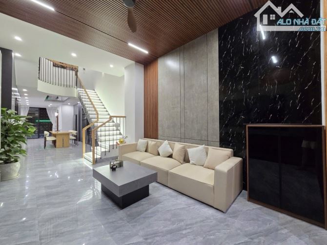 🎉🎉🌹🌹🌹 NHÀ 3 TẦNG KIẾN TRÚC HIỆN ĐẠI QUẬN SƠN TRÀ CÓ HỒ BƠI XỊN XÒ. - 2