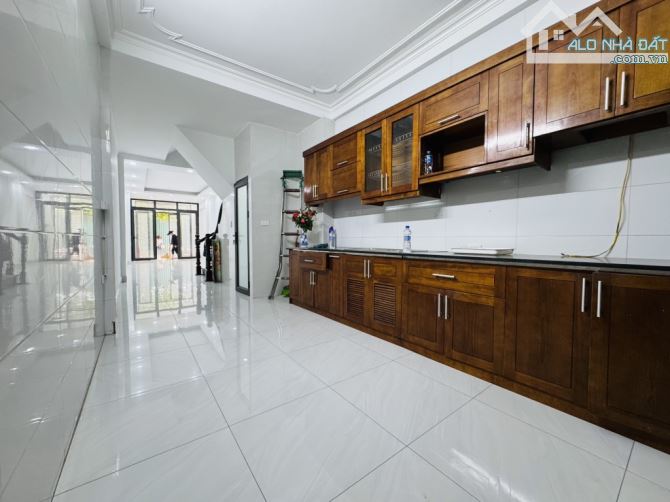 👉 Bán nhà Lĩnh Nam 48m2 10 tỷ: NGÕ Ô TÔ - KINH DOANH ONLINE, Ô TÔ VÀO NHÀ, NGÕ THÔNG SANG - 2