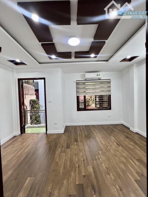 Bán nhà Phố Đội Cấn, Ba Đình, 30m , 5 Tầng, Mt 5m , 7.25 Tỷ - 2