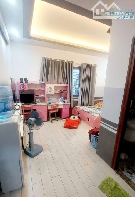 MẶT TIỀN KHU TÊN LỬA 100m2 5x20m 2 LẦU NHỈNH 12 TỶ - 2