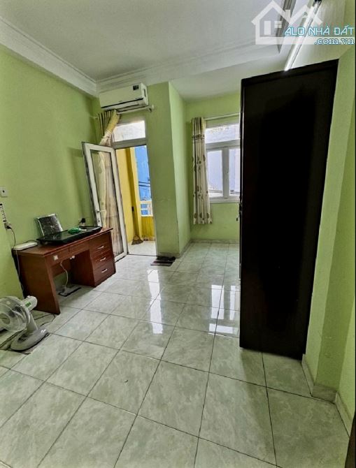 Bán nhà Tân Hòa Đông 4 tầng đúc sát mặt tiền 50m2 sổ vuông nở hậu vào ở ngay. - 3
