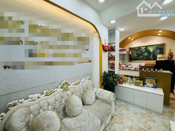 LÊ VĂN SỸ - QUẬN 3 – NHÀ NGANG KHỦNG 6,2M – KINH DOANH HÀNG CAO CẤP - 19.8 TỶ TL - 3