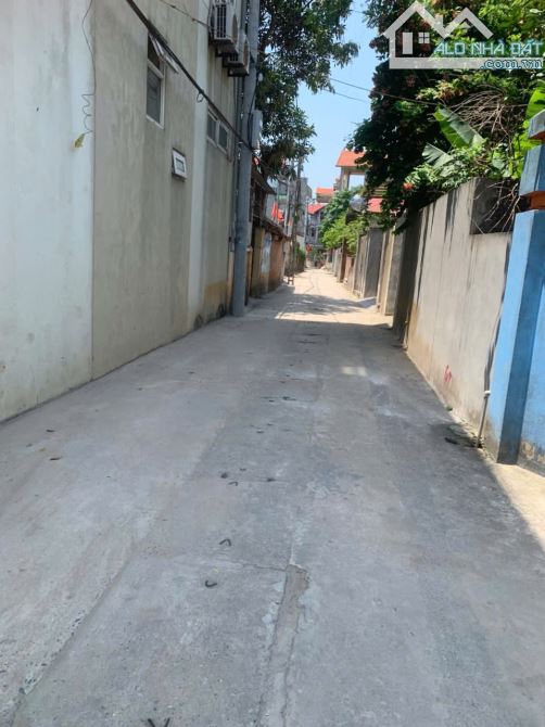 bìa làng đông tây, vân nội, chỉ 5 phút tới cầu nhật tân, hơn 3 tỷ - 3