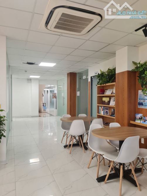 Bán Nhà Mặt Phố Hoàng Cầu. Đống Đa. Thang Máy. Ô Tô. Vỉa Hè. DT 216m2. Giá 110 Tỷ. - 3