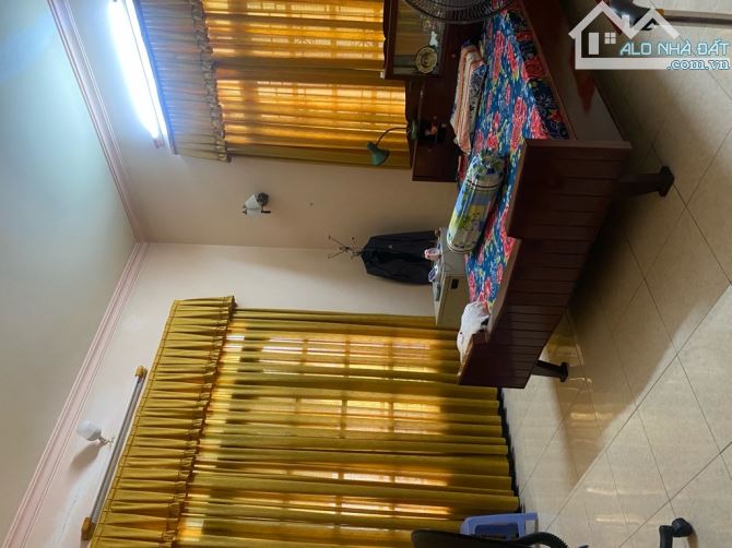 Bán nhà siêu vị trí MT Độc Lập Q.Tân Phú - 8x28m - 4 tầng - HĐT 150tr giá chỉ 35.5 tỷ. - 3
