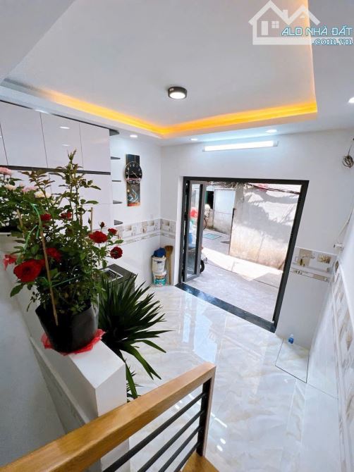 BÁN NHÀ 3TẦNG , KHÁNH HỘI , P3 , Q4 . Giá 2.7 Tỷ 💰THƯƠNG LƯỢNG - 3