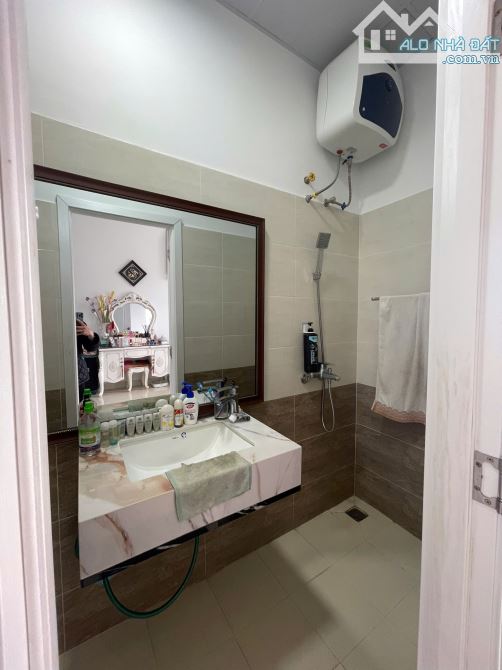 Bán nhà đẹp mới xây gần chợ Ngô Quyền P6 Đà Lạt - 3