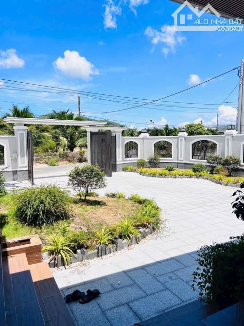 VILLA NHÀ VƯỜN THỊ TRẤN PHƯỚC HẢI - LONG ĐẤT - BRVT  🌈DT 425,7M2 - 18x21M - SẴN 133.5m2 - 3