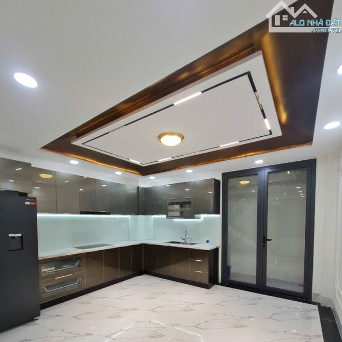 1/ HOÀ BÌNH - QUẬN 11 - KHÔNG LỘ GIỚI - 5 TẦNG - 66M2 - 9.X TỶ - 3