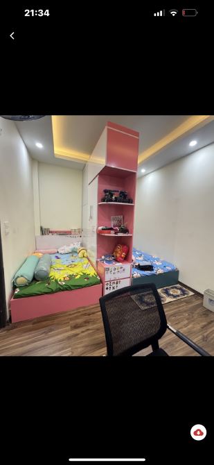 ⸻  BÁN ĐẤT TẶNG NHÀ 2 TẦNG - THẠCH BÀN, LONG BIÊN 	•	Diện tích: 56m² 	•	Mặt tiền / Mặt hậ - 3
