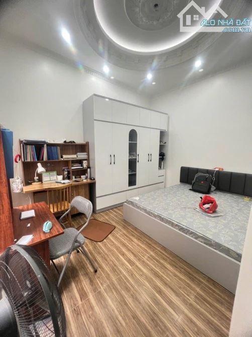 🏡 BÁN NHÀ 4 TẦNG LÔ GÓC – MẶT NGÕ MIẾU HAI XÃ, LÊ CHÂN – 42M² – CHỈ 4,25 TỶ 🚘 - 3