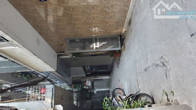VIP NHẤT PHỐ THÁI HÀ (ĐỐNG ĐA) - NGAY CHÂN CẦU VƯỢT NGÃ TƯ SỞ NHÀ ĐẸP - LÔ GÓC 3 MẶT NGÕ - 3