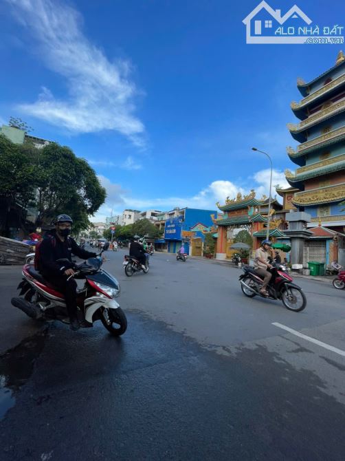 Bề ngang mặt tiền 11m quá hấp dẫn - Mặt đường Nguyễn Thái Sơn VIP - Đang sẵn HĐT 15tr - 3