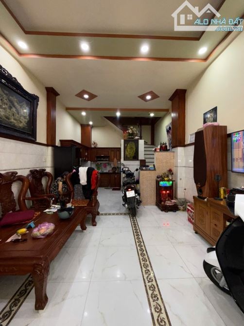 HXH KHU BÀU CÁT P10 TÂN BÌNH 3TẦNG 3PN NHÀ ĐẸP Ở NGAY GIÁ RẺ HƠN 6TỶ - 3