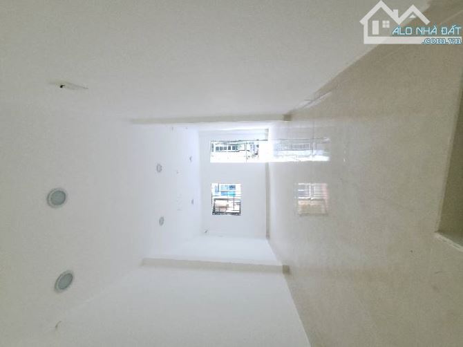 Bán nhà Phố xinh, mới tinh, Q.8, Hẻm 6m, diện tích 35m2, giá 3, 96 tỷ - 3