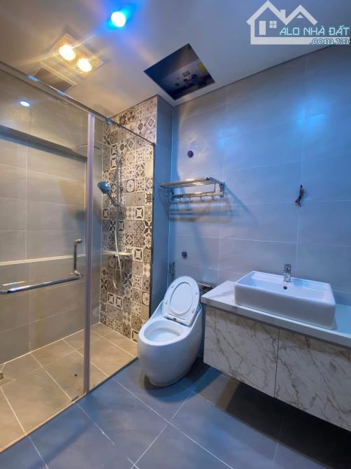 Bán nhà 4 tầng thang máy xịn sò tại Hồ Đá, Sở Dầu, Hồng Bàng - 3
