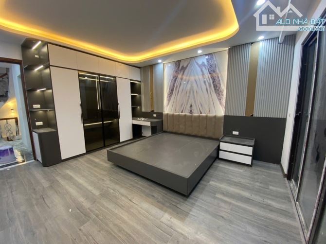 Bán nhà Thạch Bàn 6 tầng 60m gara oto, thanh máy, full đồ giá 13 tỷ hơn - 3