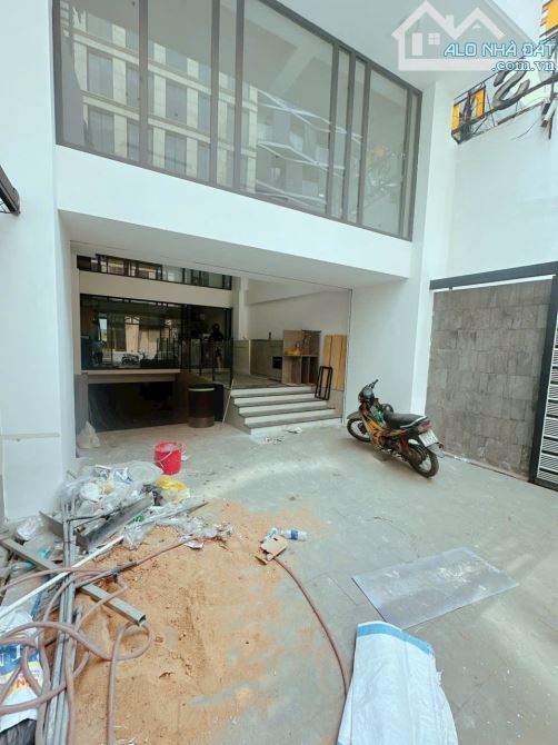 TÒA BUILDING - MẶT TIỀN PHÚ NHUẬN - 7 TẦNG - 150m2 (5.9x25) - 36 TỶ TL - 3
