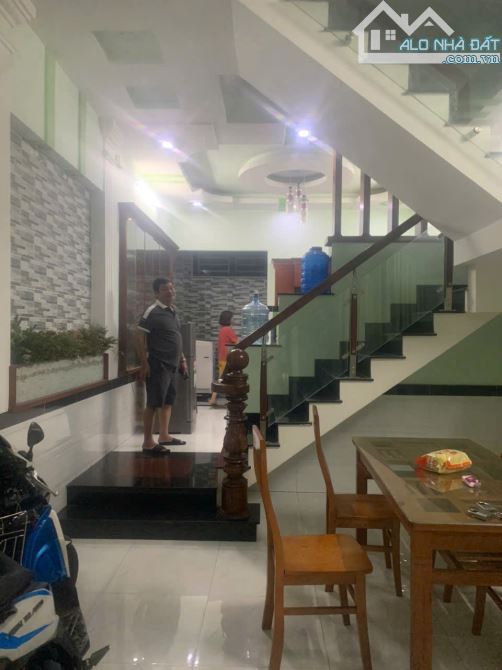 Nhà mặt tiền đường Thới An 05, DTSD: 172m, Giá 5 tỷ 7, đã hoàn công đầy đủ - 3