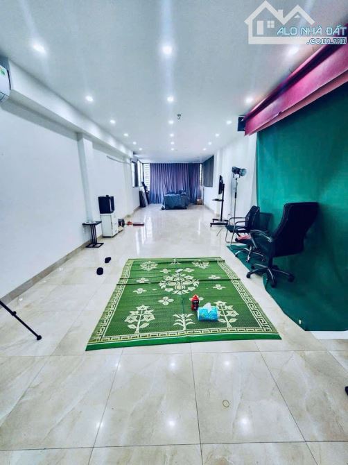 NGỘP BANK CẦN BÁN GẤP TOÀ NHÀ VĂN PHÒNG MẶT PHỐ KINH DOANH SẦM UẤT NHẤT QUẬN CẦU GIẤY. - 3
