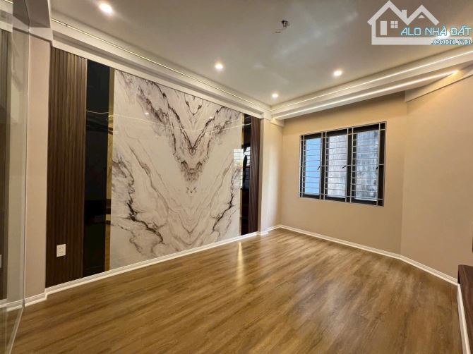 Bán nhà 3,5 tầng xây mới ngõ đường Chu Văn An - Ngô Quyền - DT 45m - Giá bán 3 tỷ 550 tr - 3