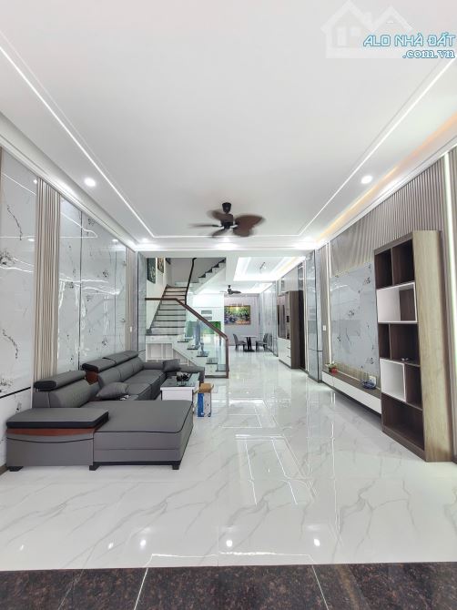 6Tỷ TL🔥Bán nhà 145,6m2_1 Trệt 2 Lầu_Ngay Trung Tâm Y Tế Dĩ An, p.Tân Đông Hiệp, Tp.Dĩ An - 3