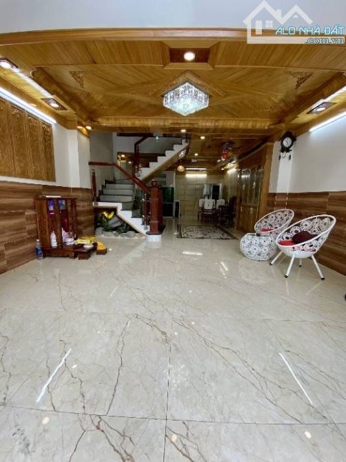 GẤP! GIẢM SỐC 500 TRIỆU – GIÁ MỚI CHỈ 7.5 TỶ NHÀ 5 TẦNG MỚI ĐẸP – NGUYỄN VĂN KHỐI, P.9, - 3