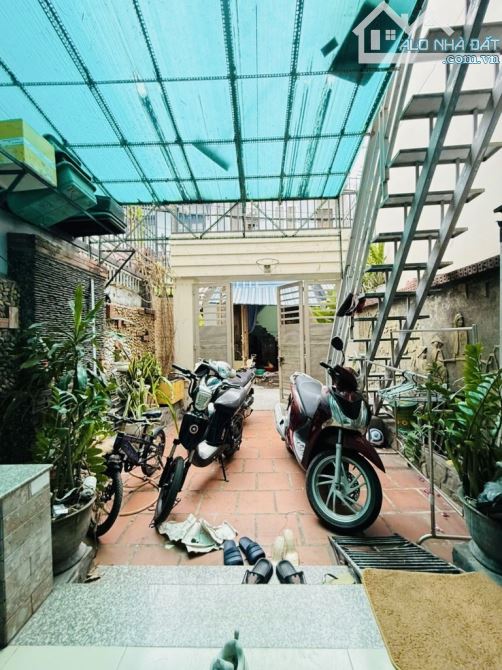 Bán nhà HXH, gần Gò Dầu, Quận Tân Phú, 78m2 , 2 tầng, giá chỉ 7,06 tỷ - 3